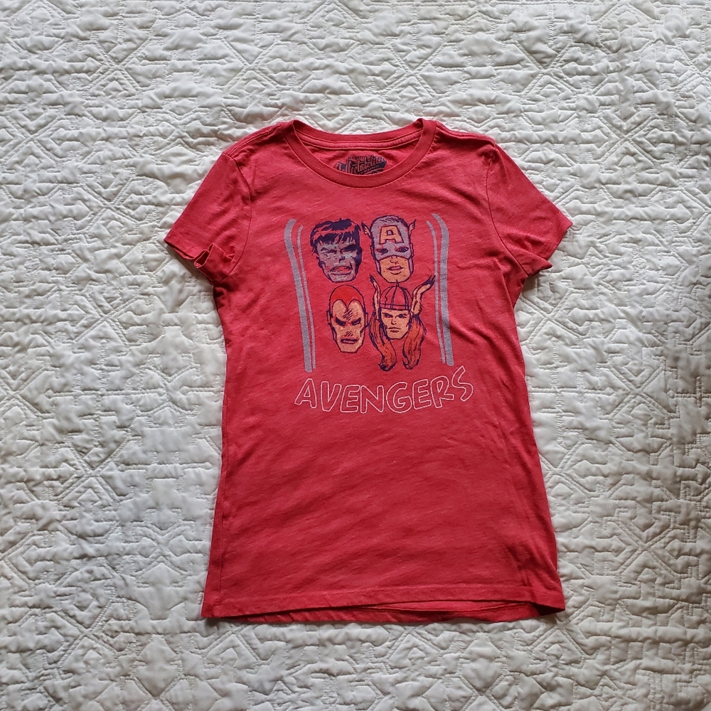 Old Navy Collectibles Avengers T shirt